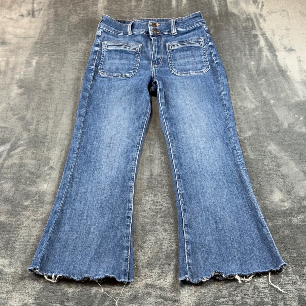 American Eagle Super Hi-Rise Flare Jeans Next Level Stretch Blue Raw Hem Size 6